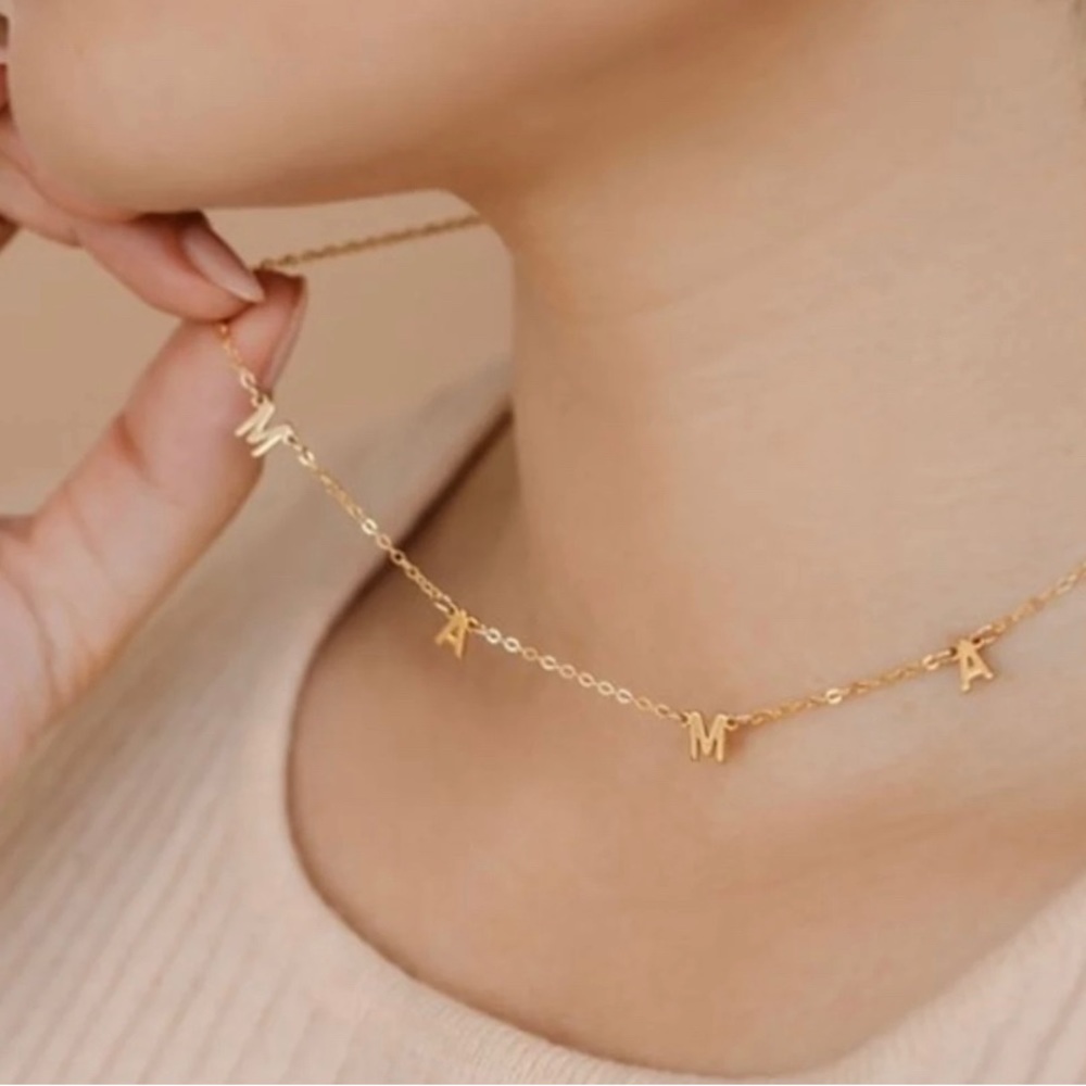 ❤️MAMA Charm Necklace